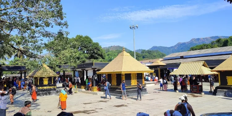 பம்பா கணபதி கோவில் | Pampa Ganapathy Temple 16 பம்பா கணபதி கோவில் | Pampa Ganapathy Temple